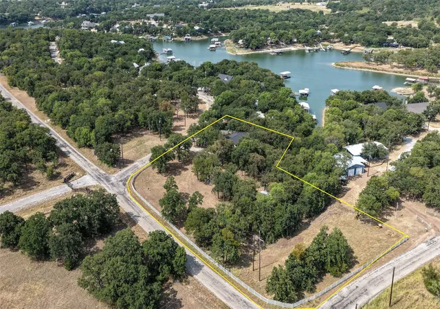 Photo 2 of Manufactured home for sale at 469 County Road 1743, Chico, TX 76431 | MLS# 21353449 | Listing updated on 2026-08-12