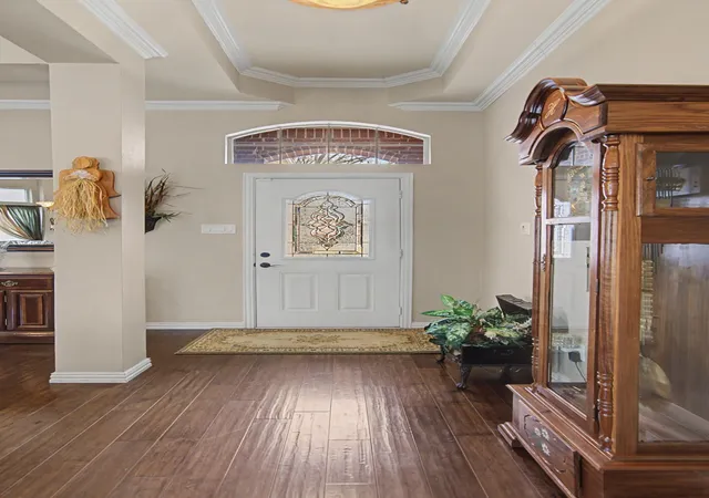 Photo 4 of Single family home for sale at 319 Lakewood Dr, Roanoke, TX 76262 | MLS# 21352003 | Listing updated on 2026-10-08