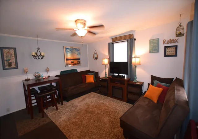 Photo 3 of Single family home for sale at 1411 E Lake Dr, Weatherford, TX 76087 | MLS# 21353930 | Listing updated on 2026-08-08