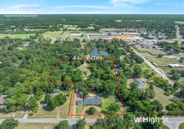 Photo 3 of Single family home for sale at 522 W High St, Grand Saline, TX 75140 | MLS# 21353857 | Listing updated on 2026-09-03