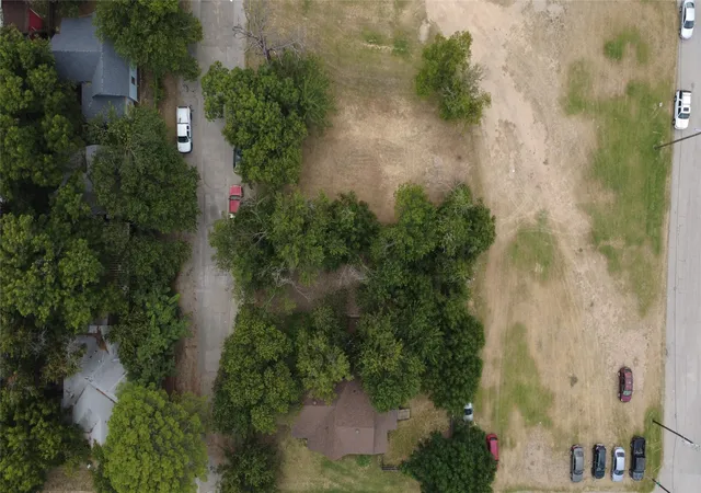 Photo 12 of Land for sale at 1305 Waterman St, Fort Worth, TX 76102 | MLS# 21353966 | Listing updated on 2026-08-08
