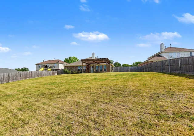 Photo 34 of Single family home for sale at 1302 Buckingham Dr, Forney, TX 75126 | MLS# 21353617 | Listing updated on 2026-10-08