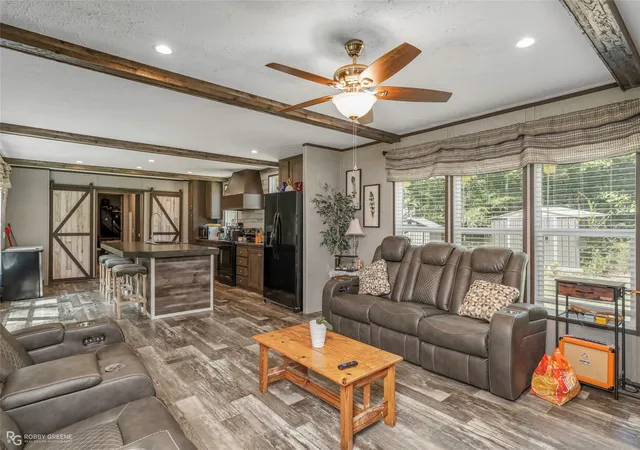 Photo 3 of Manufactured home for sale at 3791 Paige Ln, Shreveport, LA 71119 | MLS# 21353991 | Listing updated on 2026-08-27
