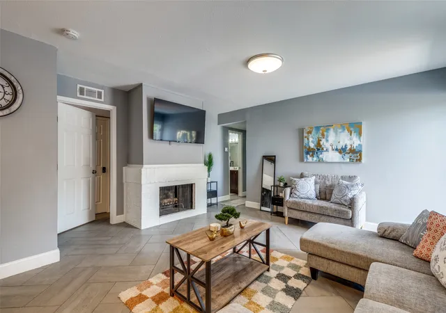 Photo 3 of Townhouse for sale at 13641 Weald Green St, Dallas, TX 75240 | MLS# 21353998 | Listing updated on 2026-09-27