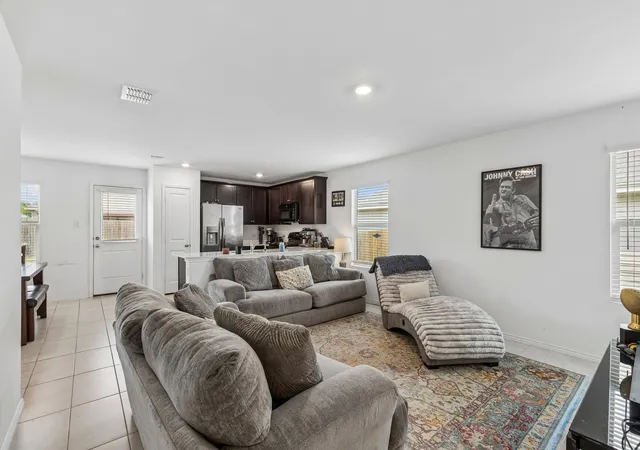 Photo 2 of Single family home for sale at 312 Dry Canyon Wy, Haslet, TX 76052 | MLS# 21353000 | Listing updated on 2026-09-29