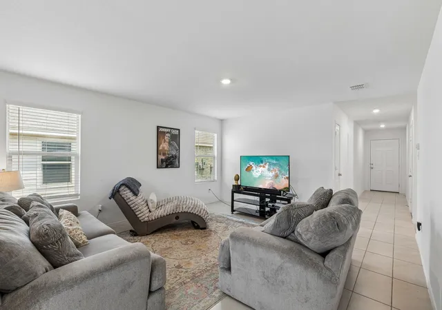 Photo 3 of Single family home for sale at 312 Dry Canyon Wy, Haslet, TX 76052 | MLS# 21353000 | Listing updated on 2026-09-29