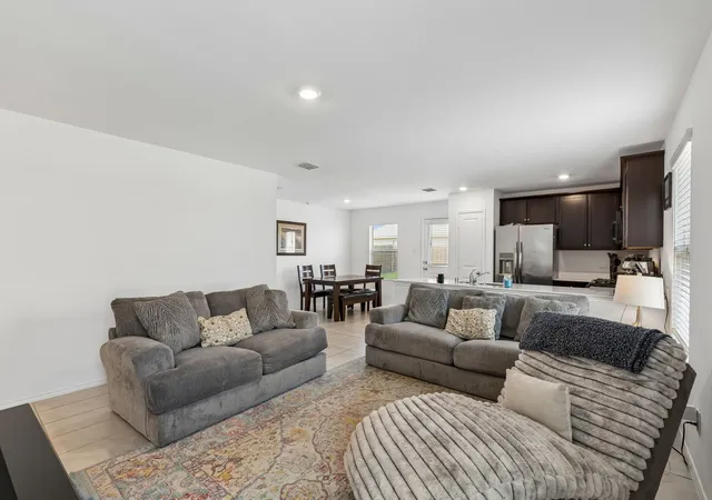 Photo 3 of Single family home for sale at 312 Dry Canyon Wy, Haslet, TX 76052 | MLS# 21353000 | Listing updated on 2026-09-29