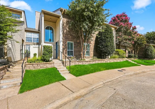 Photo 3 of Single family home for sale at 12919 Woodbend Ln, Dallas, TX 75243 | MLS# 21344638 | Listing updated on 2026-09-24