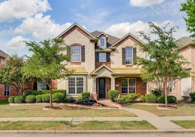 Photo 1 of Single family home for sale at 2180 Mustang Trl, Frisco, TX 75033 | MLS# 21353982 | Listing updated on 2026-10-07