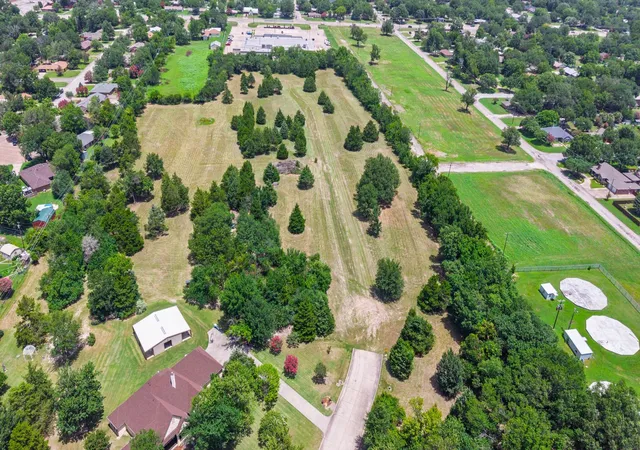 Photo 3 of Land for sale at Tract 20 Monroe St, Commerce, TX 75428 | MLS# 21354049 | Listing updated on 2026-08-19