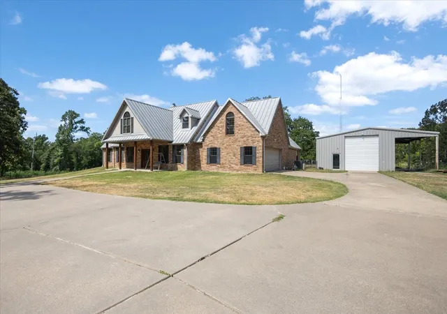 Photo 3 of Single family home for sale at 2777 Vz County Road 1810, Grand Saline, TX 75140 | MLS# 21353845 | Listing updated on 2026-08-08