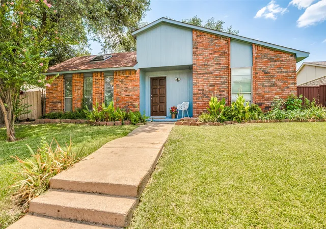 Photo 1 of Single family home for sale at 5013 Wheeler Cir, The Colony, TX 75056 | MLS# 21343139 | Listing updated on 2026-08-14