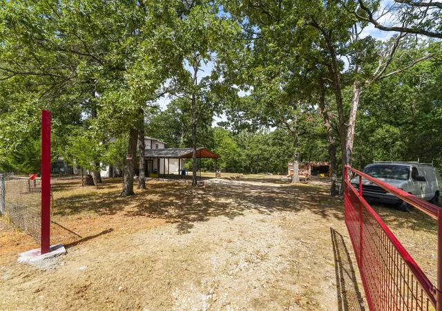 Photo 2 of Sale Pending at 10863 Lakeview Trl, Quinlan, TX 75474 | MLS# 21354120 | Listing updated on 2026-08-31
