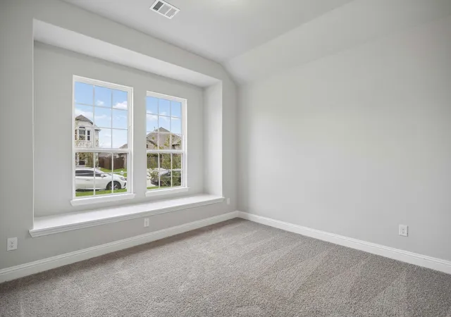 Photo 4 of Single family home for sale at 1875 Overcup Ct, Waxahachie, TX 75165 | MLS# 21354123 | Listing updated on 2026-10-09
