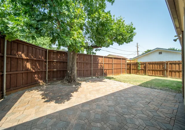 Photo 4 of Single family home for sale at 13407 Hedgeapple Dr, Dallas, TX 75243 | MLS# 21351311 | Listing updated on 2026-10-05