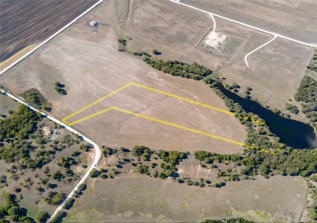 Photo 1 of Land for sale at 4411 Chr 4411, Grandview, TX 76050 | MLS# 21354207 | Listing updated on 2026-08-08
