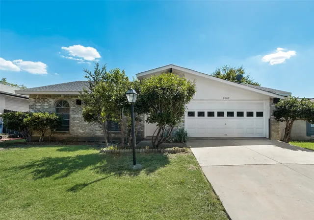 Photo 1 of Single family home for sale at 2002 Rose Hill Rd, Carrollton, TX 75007 | MLS# 21354266 | Listing updated on 2026-08-25