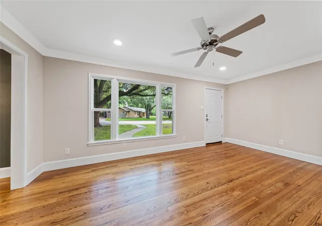 Photo 4 of Single family home for sale at 4104 Austin Ave, Waco, TX 76710 | MLS# 21327060 | Listing updated on 2026-08-27