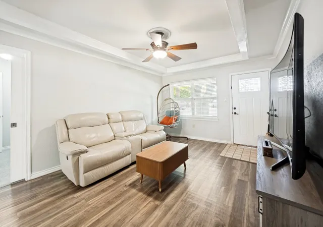 Photo 3 of Single family home for sale at 1009 Zelda Dr, Hurst, TX 76053 | MLS# 21354210 | Listing updated on 2026-10-05