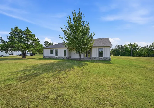 Photo 26 of Single family home for sale at 237 Gun Club Rd, Denison, TX 75021 | MLS# 21354305 | Listing updated on 2026-10-06