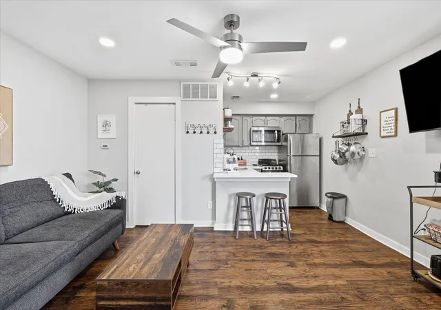 Photo 1 of Condo for sale at 3121 Sondra Dr #304, Fort Worth, TX 76107 | MLS# 21347570 | Listing updated on 2026-08-08