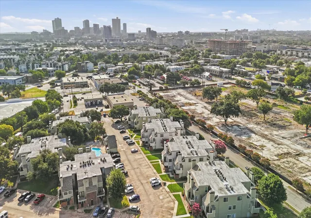 Photo 2 of Condo for sale at 3121 Sondra Dr #304, Fort Worth, TX 76107 | MLS# 21347570 | Listing updated on 2026-08-08