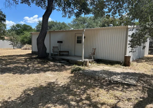 Photo 1 of Single family home for sale at 160 County Road 1709, Clifton, TX 76634 | MLS# 21354302 | Listing updated on 2026-08-08