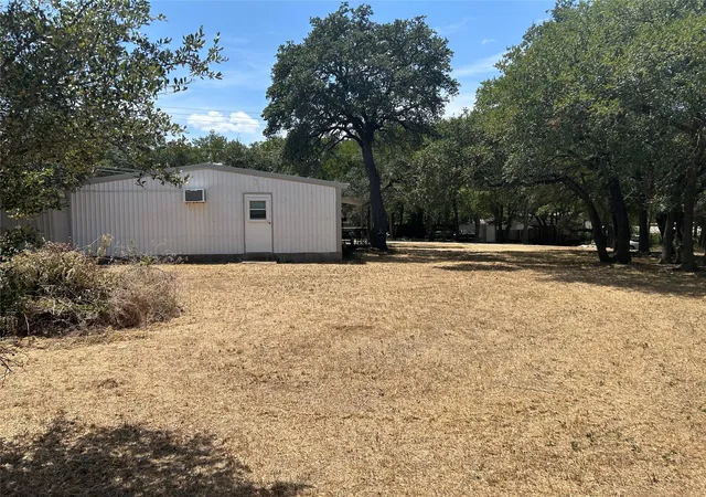 Photo 2 of Single family home for sale at 160 County Road 1709, Clifton, TX 76634 | MLS# 21354302 | Listing updated on 2026-08-08