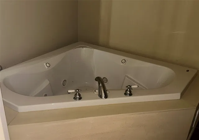 Photo 4 of Single family home for sale at 160 County Road 1709, Clifton, TX 76634 | MLS# 21354302 | Listing updated on 2026-08-08