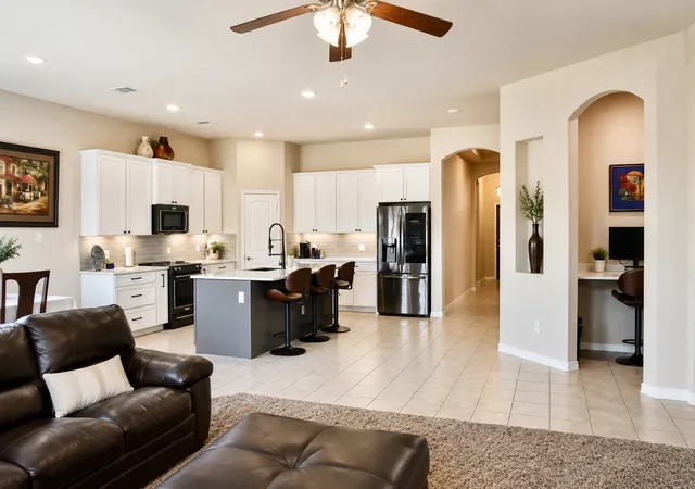 Photo 3 of Single family home for sale at 516 Millsap Dr, Van Alstyne, TX 75495 | MLS# 21352204 | Listing updated on 2026-08-20