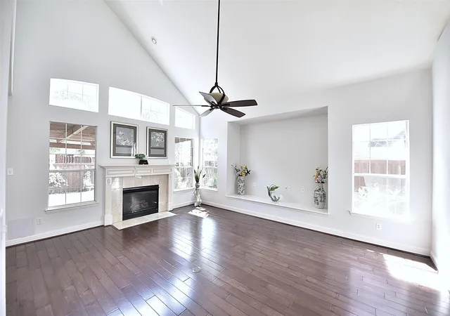 Photo 2 of Single family home for sale at 1125 Waterford Wy, Allen, TX 75013 | MLS# 21354321 | Listing updated on 2026-09-02
