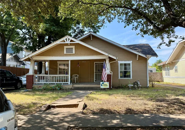 Photo 1 of Single family home for sale at 5346 Miller Ave, Dallas, TX 75206 | MLS# 21354344 | Listing updated on 2026-10-01