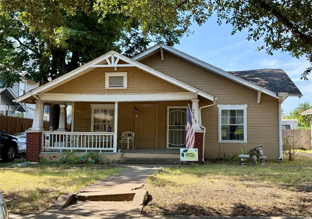 Photo 2 of Single family home for sale at 5346 Miller Ave, Dallas, TX 75206 | MLS# 21354344 | Listing updated on 2026-10-01