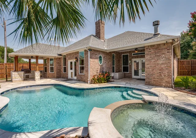 Photo 2 of Sale Pending at 1533 Estates Wy, Carrollton, TX 75006 | MLS# 21350870 | Listing updated on 2026-09-29