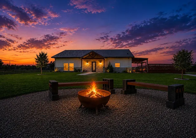 Photo 29 of Sale Pending at 620 Ewing Rd, Ferris, TX 75125 | MLS# 21352972 | Listing updated on 2026-09-18