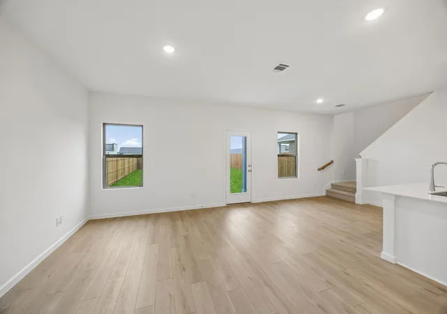 Photo 3 of Sale Pending at 844 Hillcrest Blvd, Princeton, TX 75407 | MLS# 21354477 | Listing updated on 2026-08-30