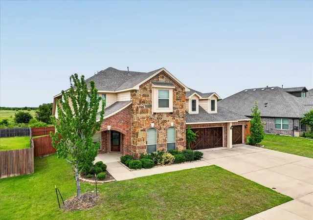 Photo 2 of Single family home for sale at 3835 Wheatland Trl, Forney, TX 75126 | MLS# 21352020 | Listing updated on 2026-09-27