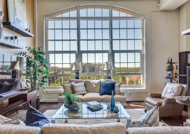 Photo 2 of Condo for sale at 2600 W 7th St #1717, Fort Worth, TX 76107 | MLS# 21352664 | Listing updated on 2026-08-08