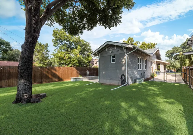 Photo 15 of Sale Pending at 1124 Clara St, Fort Worth, TX 76110 | MLS# 21354494 | Listing updated on 2026-08-21