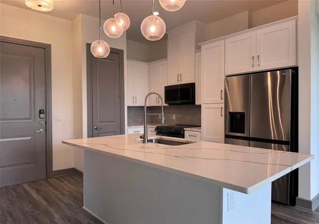 Photo 4 of Condo for sale at 2700 Old Denton Rd #4445, Carrollton, TX 75007 | MLS# 21347144 | Listing updated on 2026-10-02
