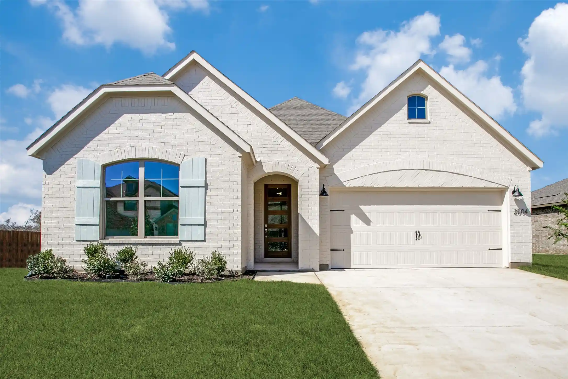 Photo 1 of Single family home for sale at 2504 Glasgow Wy, Denton, TX 76207 | MLS# 21350254 | Listing updated on 2026-10-09