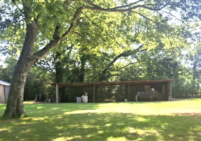 Photo 2 of Single family home for sale at 621 Stonewall Preston Rd, Stonewall, LA 71078 | MLS# 21354565 | Listing updated on 2026-08-11