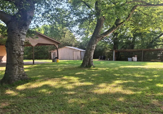 Photo 3 of Single family home for sale at 621 Stonewall Preston Rd, Stonewall, LA 71078 | MLS# 21354565 | Listing updated on 2026-08-11