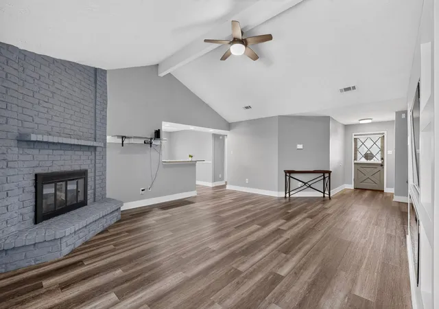 Photo 4 of Single family home for sale at 3932 Farrington St, Mesquite, TX 75150 | MLS# 21350888 | Listing updated on 2026-08-16