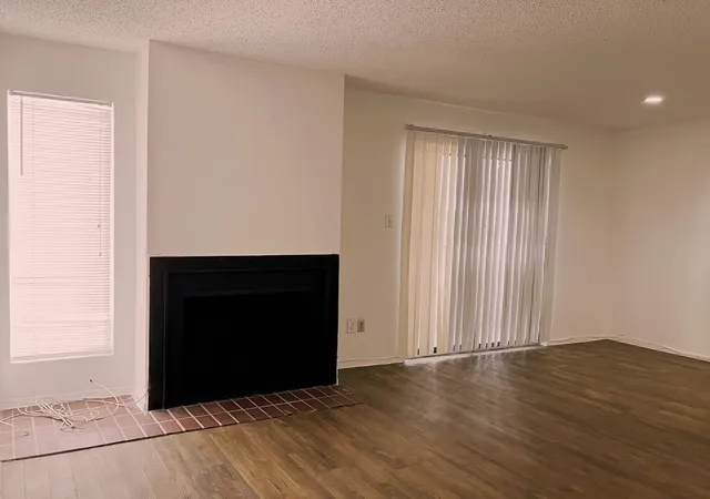 Photo 4 of Condo for sale at 7431 Holly Hill Dr #115, Dallas, TX 75231 | MLS# 21354648 | Listing updated on 2026-09-28