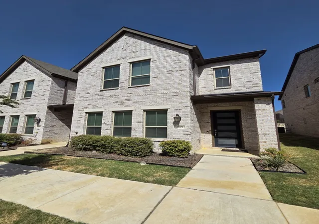 Photo 1 of Townhouse for sale at 309 Colusa Dr, Lewisville, TX 75056 | MLS# 21354667 | Listing updated on 2026-08-23