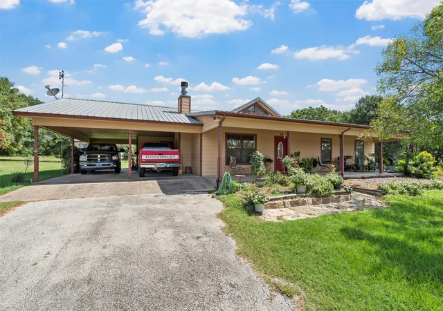 Photo 2 of Single family home for sale at 671 Lcr 516, Mexia, TX 76667 | MLS# 21354579 | Listing updated on 2026-08-09