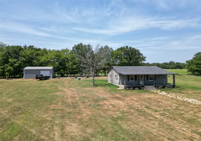 Photo 3 of Single family home for sale at 429 County Road 2610, Alba, TX 75410 | MLS# 21354571 | Listing updated on 2026-08-09