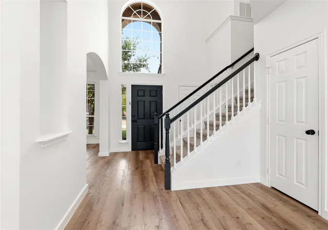 Photo 3 of Single family home for sale at 4844 Jodi Dr, Fort Worth, TX 76244 | MLS# 21353001 | Listing updated on 2026-08-15
