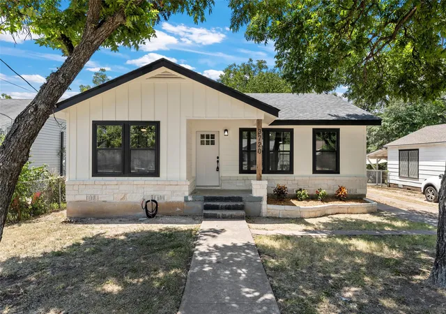 Photo 1 of Single family home for sale at 3720 N 25 St, Waco, TX 76708 | MLS# 21354714 | Listing updated on 2026-09-29